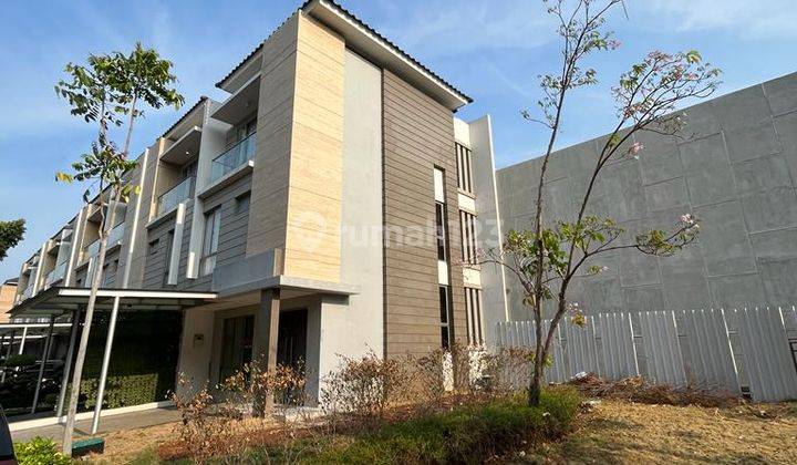 Dijual Rumah Pik Golf Island Hoek Spesial 3 Kamar Tidur 2