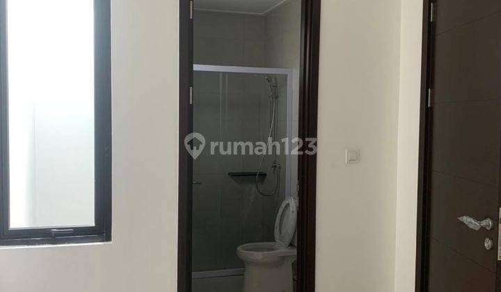 Disewakan Rumah 3 Kamar di Pik2 Milenial 75m2 2