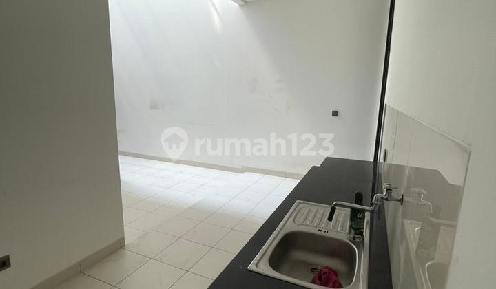 Disewakan rumah pik golf island mozart 4 kamar sudah ada ac 2