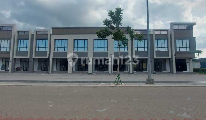 Disewakan Ruko Pik2 Milenial 2 Lantai 4.5X12.5 Disewakan Ruko Pik2 Milenial 2 Lantai 4.5X12.5