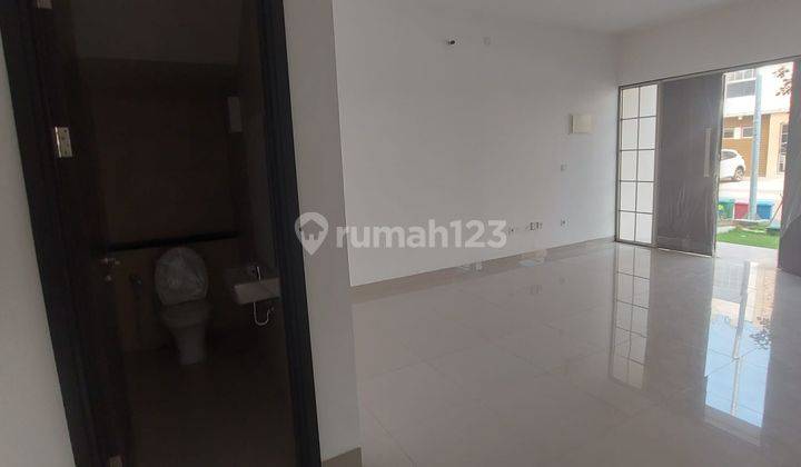 Bisa Kpr Dijual Rumah Ukuran 8X12.5 Pik2 3 Kamar Tidur 2