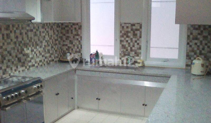  Rumah Furnished di Jl raya palem putri no 7 beverly lippo cikarang , Lippo Cikarang 2