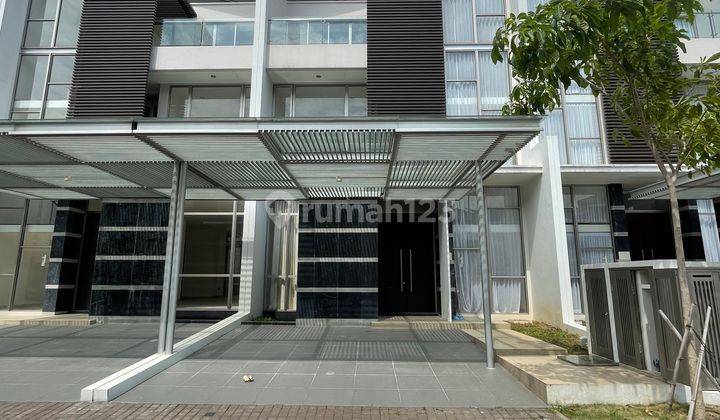 Disewakan Rumah Mewah Golf Island 3 Lantai Full Furnished Siap Huni 1