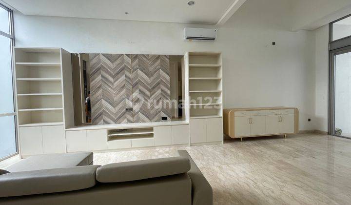 Disewakan Rumah Mewah Golf Island 3 Lantai Full Furnished Siap Huni 2