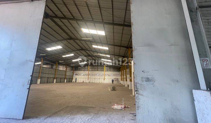 Disewakan Gudang Dan Kantor 3