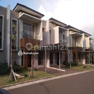 For Sale. Rumah Golf Island. Full Furnished Bagus Dan Modern. Ukuran 6x15. 2 Lantai. Kamar Tidur 3+1.  1