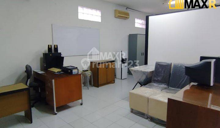 Ruko 4 Lantai Strategis Dijual di Jl. Raya Kwitang 1