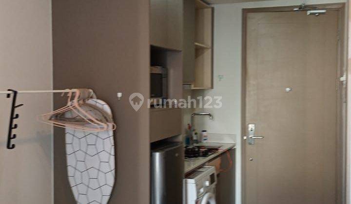 Dijual apartemen Goldcoast tipe studio semi furnished 2