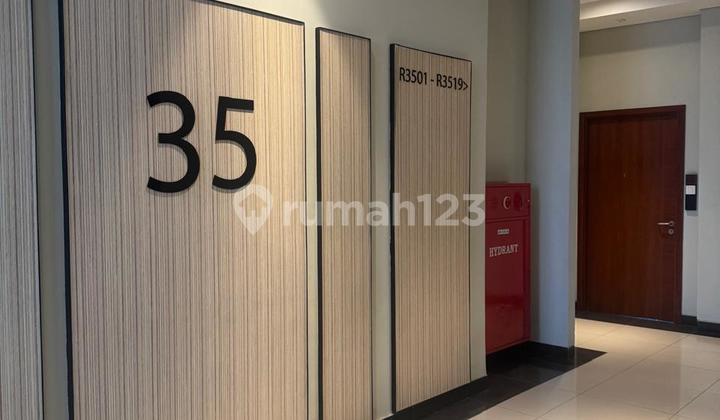 Roseville Soho Suite Location: Sunburst CBD Lot 1.8, Jl. Kapten Soebianto Djojohadikusumo, BSD City, South Tangerang  
Cheapest Rental for Roseville Apartment Unit  
Studio Type  
Area 30m²  
Fully Furnished  
Just Bring Your Luggage  
City View Facing  
Monthly Rental Price