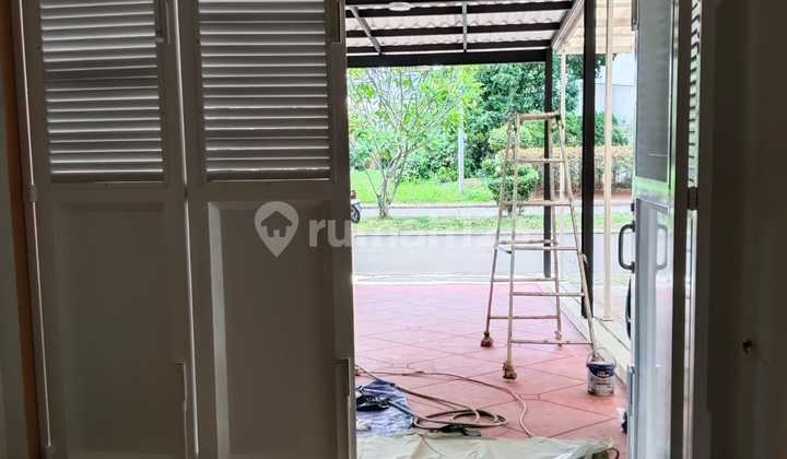 For Sale/Lease Neat House in Virginia Lagoon BSD Near ITC, Hospital, and Many More; Land Size 10x22m+ ~240 sqm; 3+1 Bedrooms, 3+1 Bathrooms, 1 Warehouse; Fully Furnished, Solar Heater, Full Grilles; Facing West; Sale Price 5 Million, Rent Price 140 (Still Negotiable for All). For Sale/Lease Neat House in Virginia Lagoon BSD Near ITC, Hospital, and Many More; Land Size 10x22m+ ~240 sqm; 3+1 Bedrooms, 3+1 Bathrooms, 1 Warehouse; Fully Furnished, Solar Heater, Full Grilles; Facing West; Sale Price 5 Million, Rent Price 140 (Still Negotiable for All).