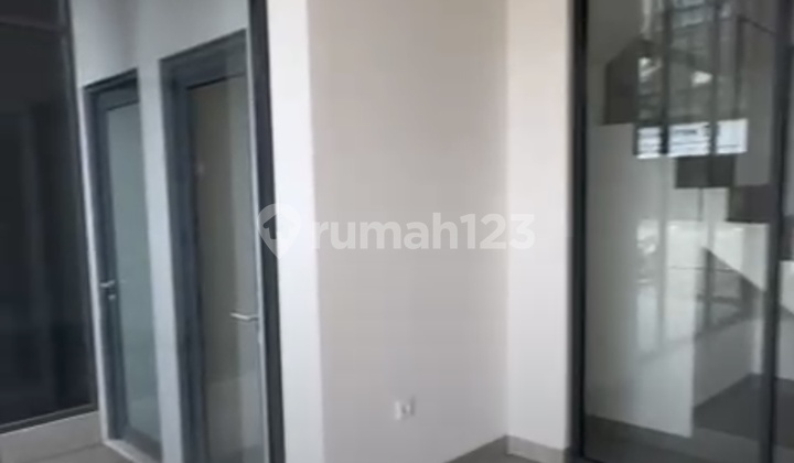 Cheapest Negotiable Until Deal For Sale Ruko Tabespot Vanya Park Ruko 6x8m 3 Floors Building Area 122m2 Land Area 48m2 Each Floor Has Toilet and Sink. On 3rd Floor Additional Shower 3rd Floor Ceiling Higher (Can Be Used for Mezzanine) Electricity 4400watt AC Outlet 1 on Each Floor