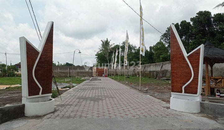 Rumah Murah 300jt an Sleman, Yogyakarta. Bonus Akhir Tahun Motor N max 10