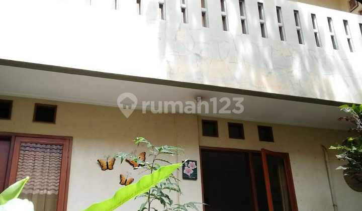 Dijual Kost Aktif di Paviliun Ada 10 Kamar dan 3 Kamar Tidur di Giyaloka Bsd, Sepong Tangsel