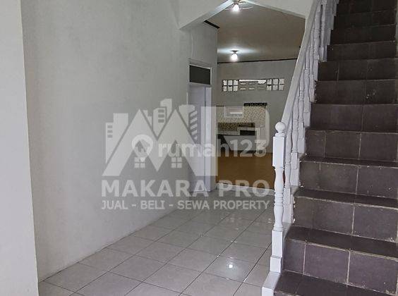  Rumah 2 Lantai Komplek Margahayu Permai Sangat Strategis 5