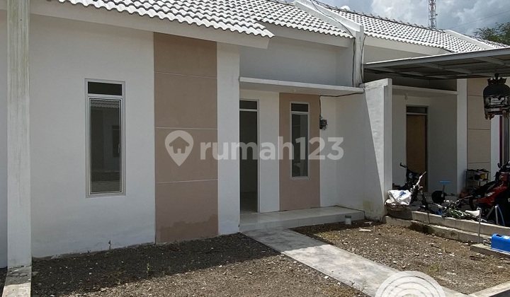 Perumahan Subsidi Yang Terletak di Jalan Provinsi Bondowoso 4