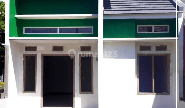 Perumahan Dengan Gaya Eksklusif Modern Dekat Pusat Kota Bondowoso 1