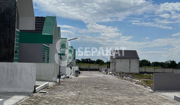 Hunian Premium Dekat Pusat Pendidikan, Perbelanjaan Di Mojokerto 13
