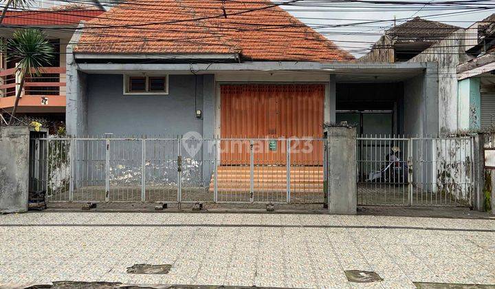 Disewakan/ Dijual Ruko Sangat Strategis Nol Jalan Raya J.A. Suprapto Malang 1