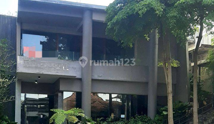 DiSewakan Tempat Usaha Luas Eks Bakery Shop Ternama Di Jalan Pahlawan Trip Malang 1