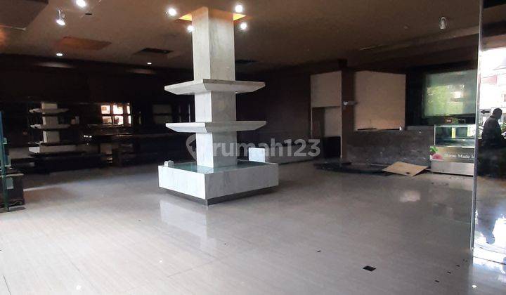 DiSewakan Tempat Usaha Luas Eks Bakery Shop Ternama Di Jalan Pahlawan Trip Malang 3
