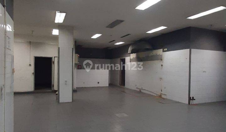 DiSewakan Tempat Usaha Luas Eks Bakery Shop Ternama Di Jalan Pahlawan Trip Malang 6