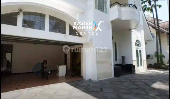 Dijual Rumah Mewah di Araya Boulevard Malang 2