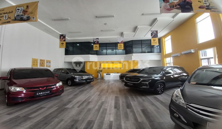 Disewakan Ruang Usaha 2 Lantai di tengah kota Blimbing Malang