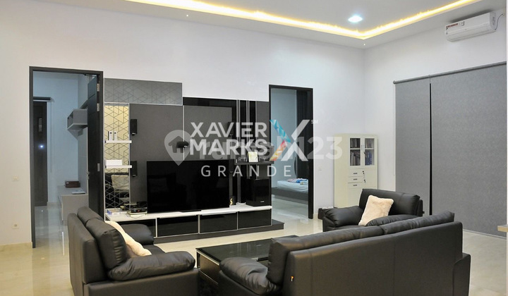 Dijual Rumah Modern Mewah di Riverside Malang 2