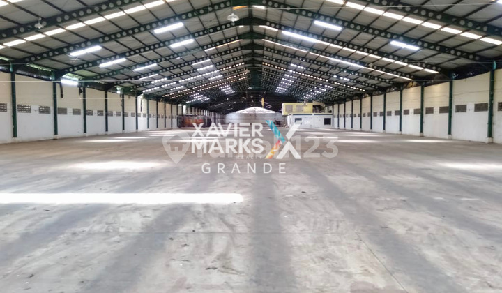 Rare Item! Cheap Sale Spacious Warehouse Open Layout in Lawang Malang