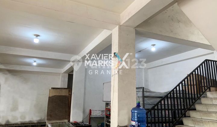 For Rent 3 Adjoined Shophouses Ready for Use in Sawojajar, Malang 2