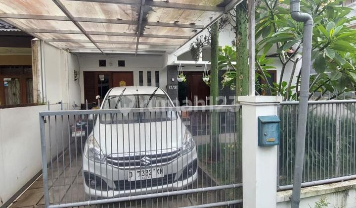 Rumah Asri dan Nyaman di Komplek Pasadena Residence Kota Bandung