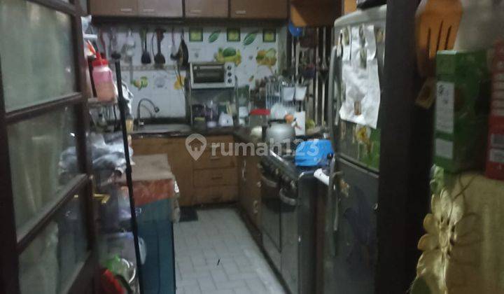 Rumah 2 Lantai Bagus Unfurnished SHM di Jln Perintis, Bandung 2