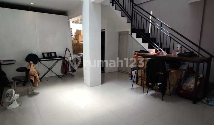 Rumah Murah Bagus Unfurnished SHM Taman Kopo Indah 3, Bandung