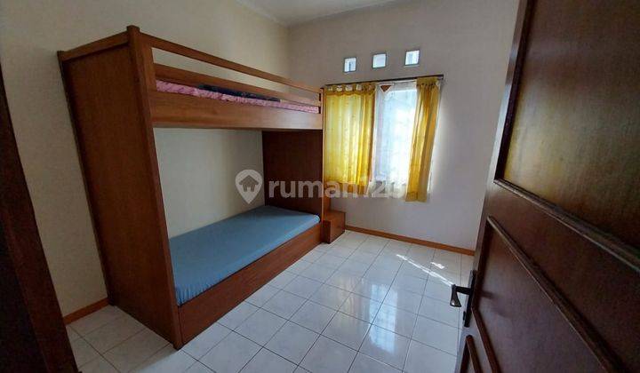 Rumah 2 Lantai Bagus Semi Furnished SHM di Setiabudi Regency  2