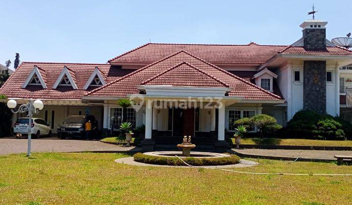 Rumah 2 Lantai Bagus Unfurnished SHM di Jln Raya Lembang, Bandung 1