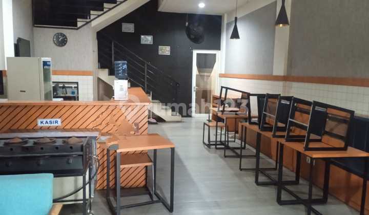 Ruko Murah 3 Lantai SHM Siap Huni Mainroad Jln Jakarta Antapani