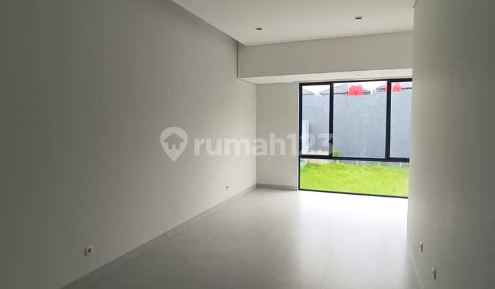 Rumah Baru Bagus mewah nyaman siap huni SHM Setra Duta, Bandung 2