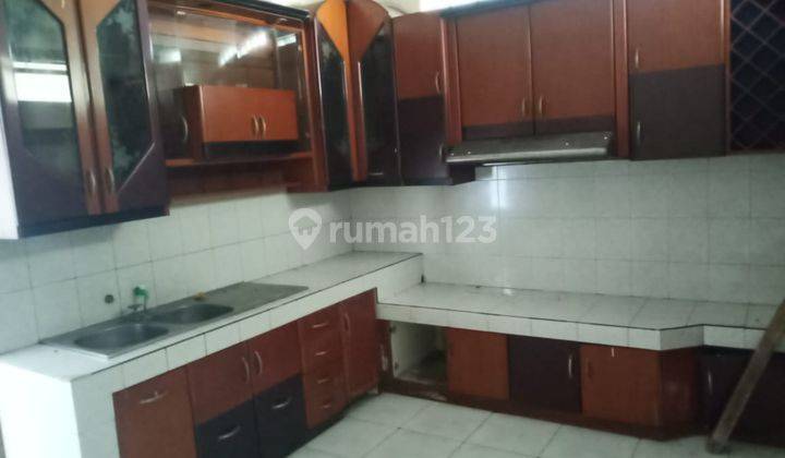 Rumah 2 Lantai Bagus  SHM di Jl. Burung Tungku , Bandung 2