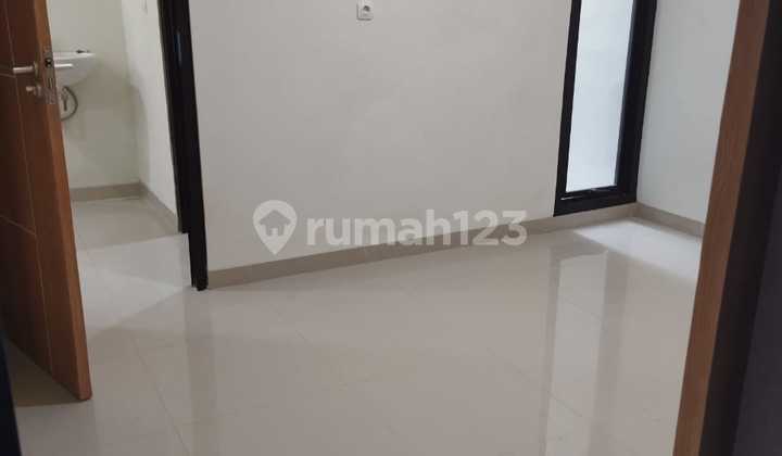 Rumah Baru Murah Bagus nyaman SHM Jl Cihanjuang Rahayu, Bandung 2