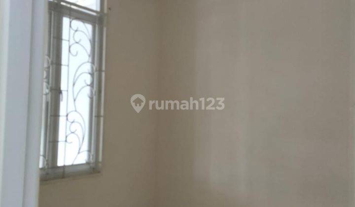 Rumah Bagus Unfurnished SHM di Custer Greenville, Bandung 2