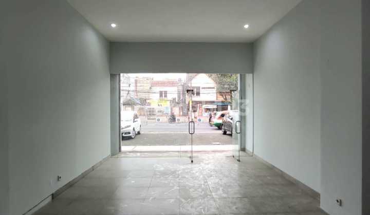 Strategic and Good 250 m2 Ruko with SHM at Hypersquare Pasir Kaliki, Bandung