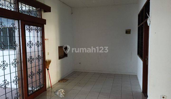 Rumah Bagus Unfurnished SHM di Taman Mutiara Cimahi, Cimahi 2