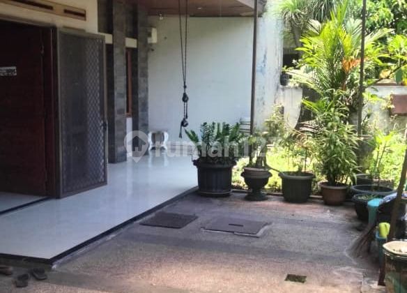 Rumah Full Furnished Nyaman Cantik Terawat di Taman Sakura Indah  2