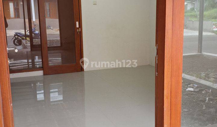 Rumah Kontrakan 2 Lantai Bagus di Kota Bali Residence, Bandung 1