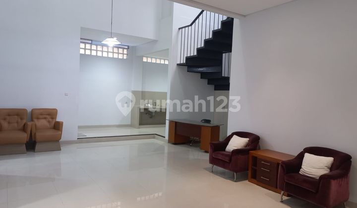 Rumah Baru 2 Lantai SHM Mewah Murah di Regol Bandung 2