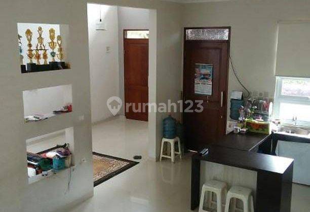 Rumah Bagus Semi Furnished SHM di Pinus Regency Soetta, Cinambo, Bandung 1