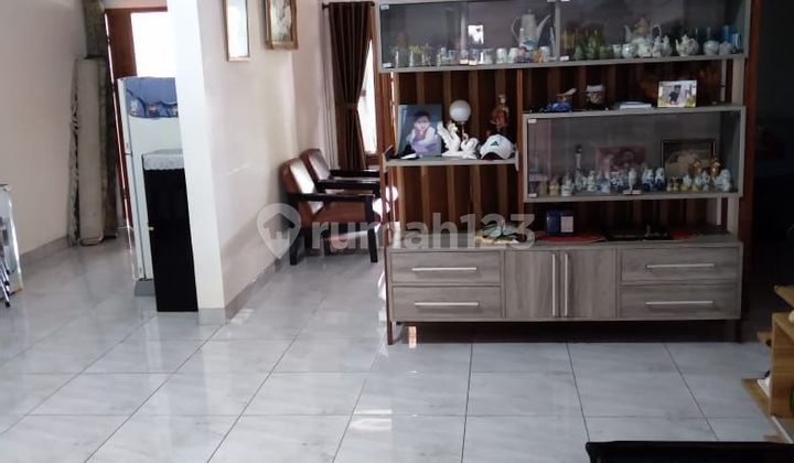 Rumah Mewah Minimalis SHM Siap Huni Dalam Cluster di Ciwaruga