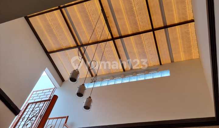 Rumah Murah Banget Bagus Semi Furnished SHM Kopo Permai, Bandung 2