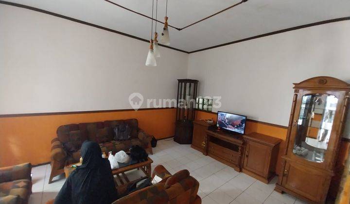 Rumah 2 Lantai Bagus Semi Furnished SHM di Setiabudi Regency  1