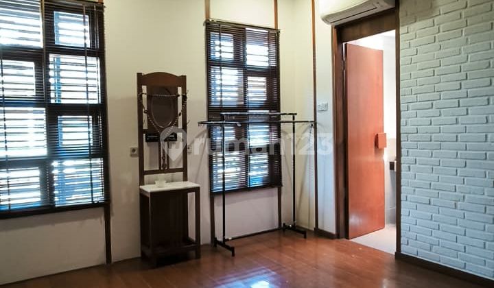 Rumah Murah Bagus Semi Furnished SHM Jl.Permana Timur , Cimahi 2